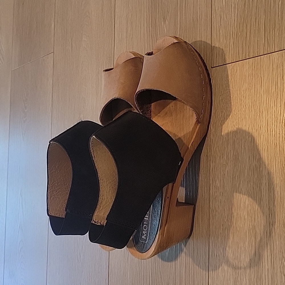 Moheda Sweden Black & Tan Sling Back Wooden Clogs Women's Size 38